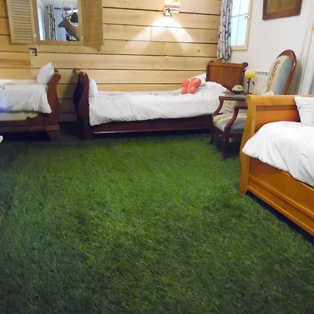 לינה וארוחת בוקר Le Jardin Suspendu